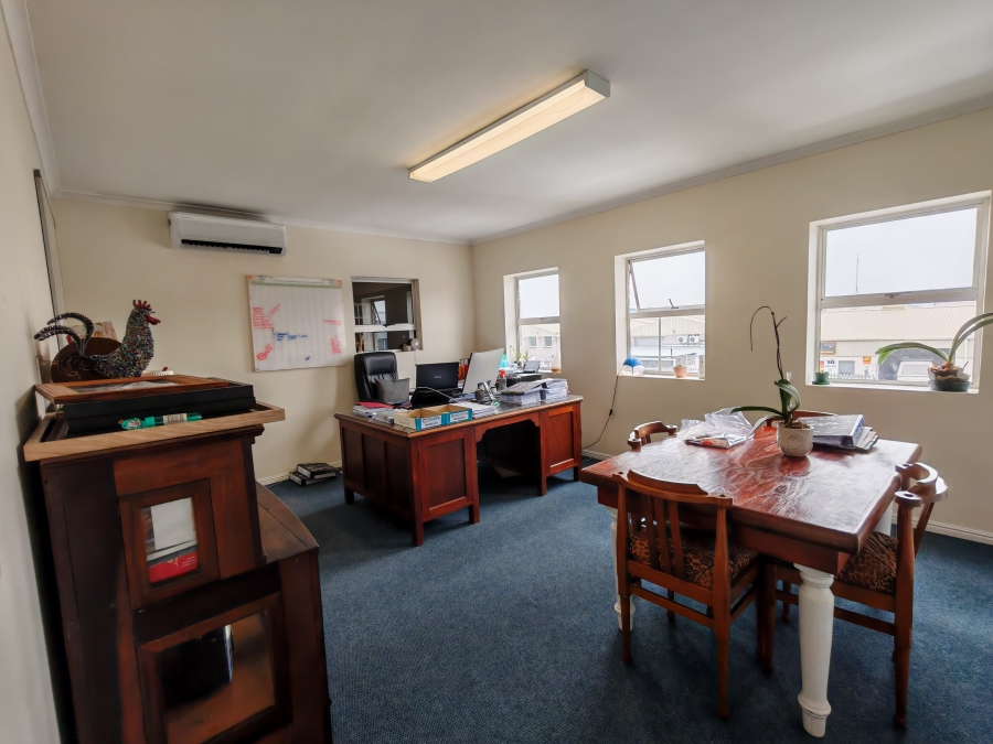 To Let commercial Property for Rent in Somerset West Business Park Western Cape